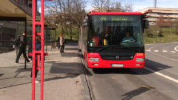 Na snímke autobus linky 39 v Bratislave.