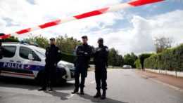 francúzski policajti