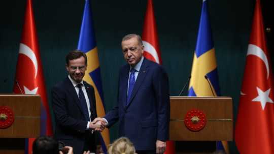 švédsky premiér Ulf Kristersson a turecký prezident Recep Tayyip Erdogan