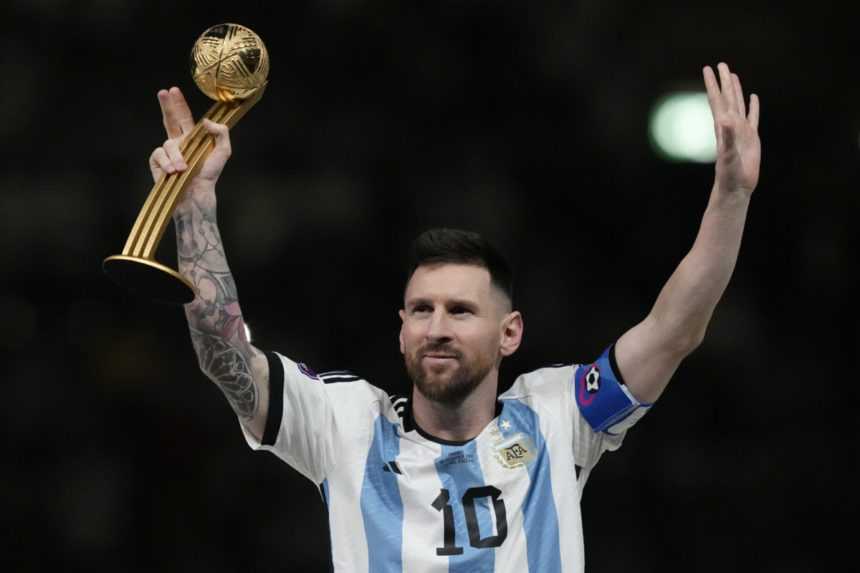 Najlepším hráčom šampionátu sa stal kapitán majstrov sveta z Argentíny Lionel Messi