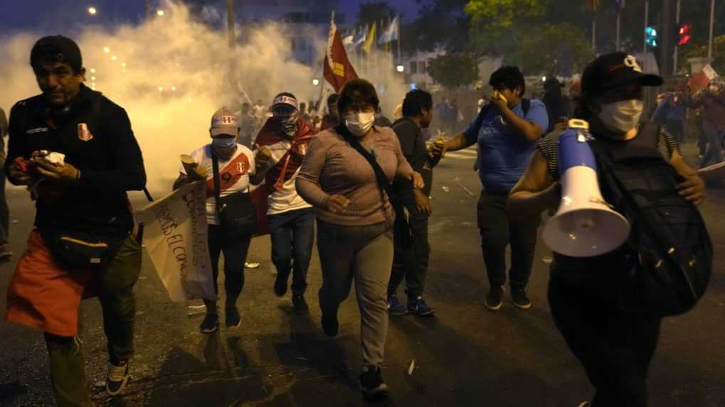 V Peru vyhlásili v súvislosti s protestami výnimočný stav