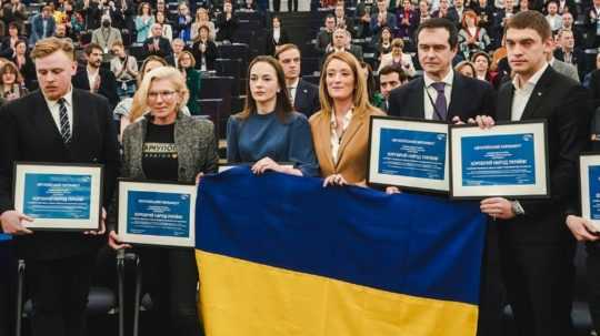 Sacharovovu cenu za slobodu myslenia v Európskom parlamente prevzali zástupcovia ukrajinského ľudu, vedenia a občianskej spoločnosti.