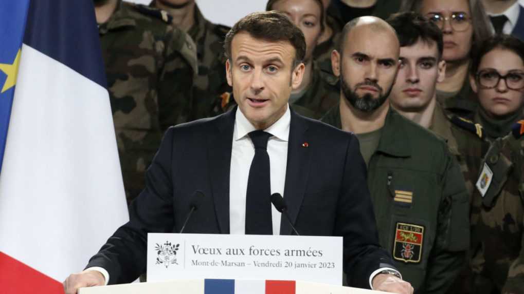 Macron chce do roku 2030 výrazne zvýšiť obranný rozpočet Francúzska