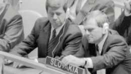 Na snímke sprava Milan Kňažko a mimoriadny a splnomocnený veľvyslanec, stály predstaviteľ SR pri OSN v New Yorku Eduard Kukan v OSN.