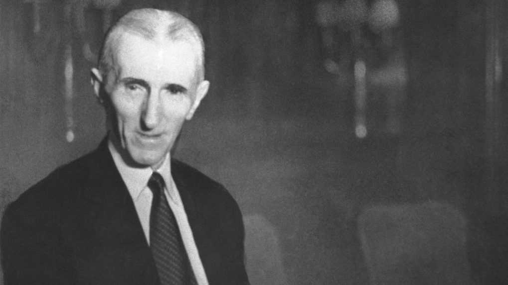 Napriek veľkým objavom Nikola Tesla zomrel sám v hotelovej izbe