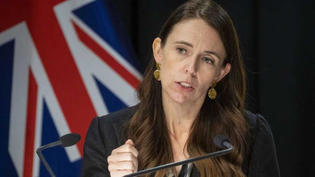 Novozélandská premiérka Ardernová ohlásila odchod z funkcie