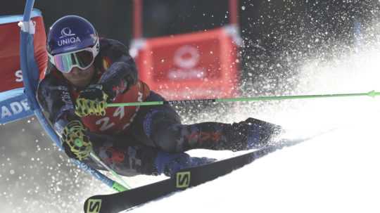 Na snímke slovenský lyžiar Adam Žampa v 1. kole klasického obrovského slalomu Svetového pohára mužov v alpskom lyžovaní vo švajčiarskom Adelbodene.