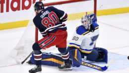 NHL: Winnipeg otočil zápas so St. Louis na 4:2