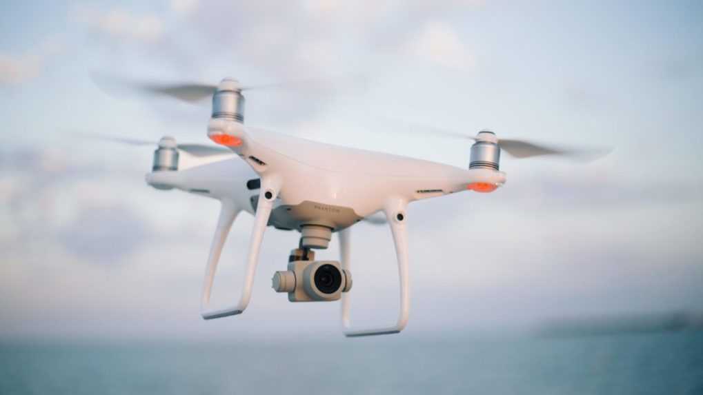 V EÚ začali platiť nové pravidlá pre drony