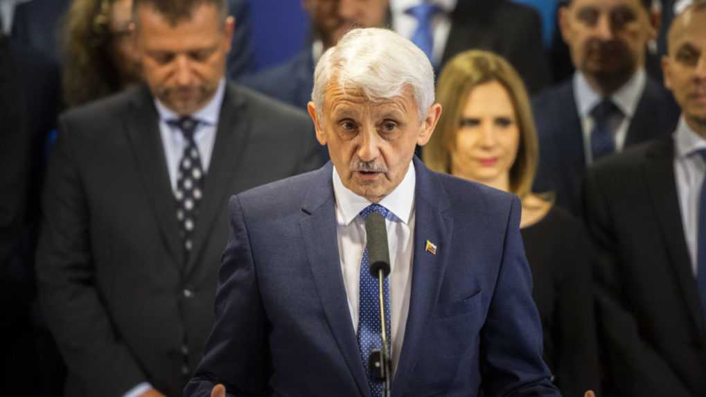 Expremiér Mikuláš Dzurinda predstavil základy Modrej koalície