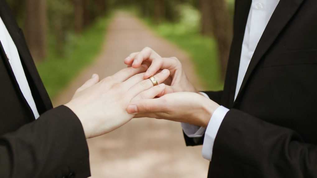 Anglikánska cirkev nepovolí osobám rovnakého pohlavia uzatvárať manželstvo
