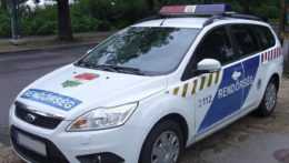auto maďarskej polície