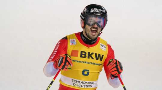 Švajčiarsky lyžiar Loic Meillard.