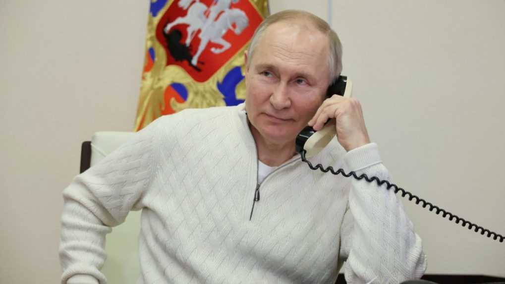 Putin nariadil zastaviť paľbu na Ukrajine počas pravoslávnych Vianoc