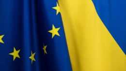 vlajky EÚ a Ukrajiny