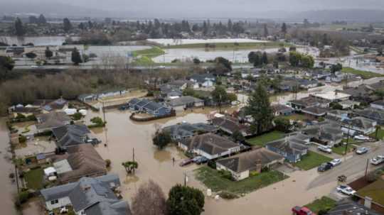 Záplavy v Kalifornii.
