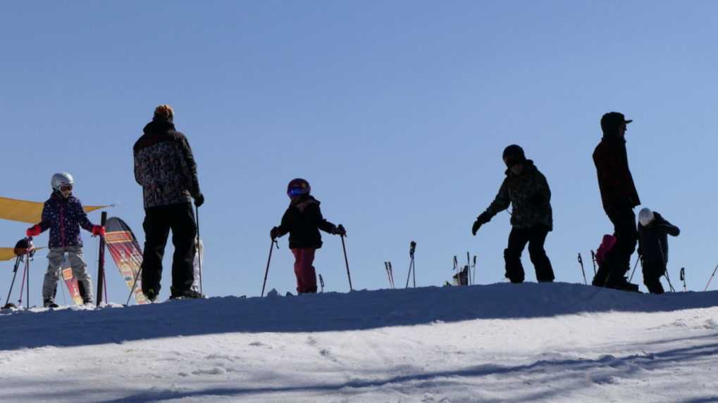Polícia obvinila mladíka v súvislosti s lyžiarskou tragédiou vo Veľkej Rači