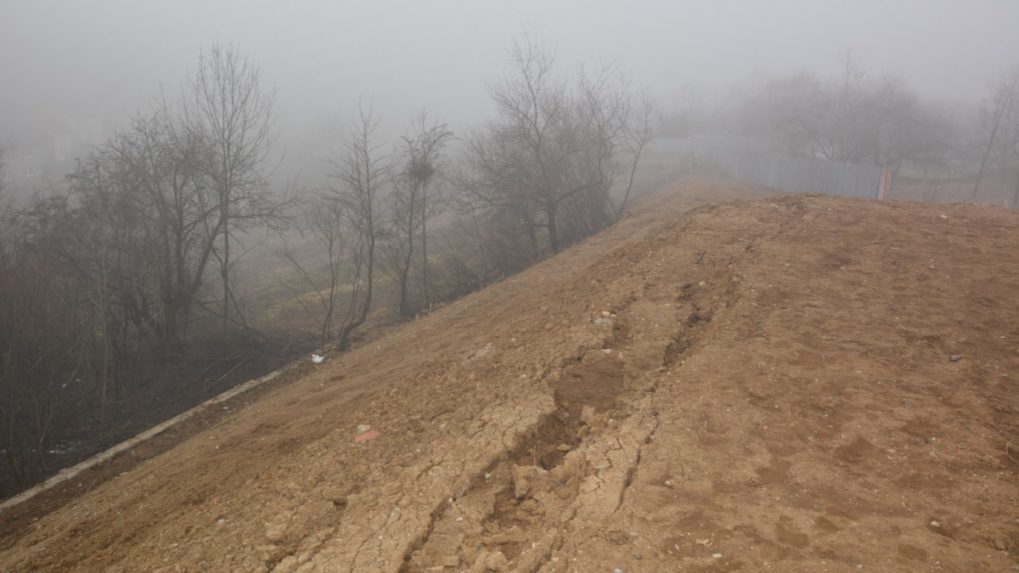 Na pozemku v Košiciach niekto uložil vyše päťtisíc ton odpadu. Páchateľovi hrozí päťročný trest