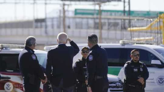 Americký prezident Joe Biden na americko-mexickej hranici v El Paso.