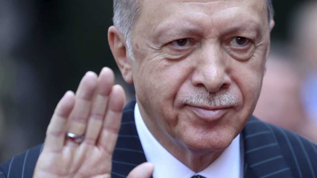 Turecko neschváli vstup Švédska do NATO, ak umožňuje pálenie Koránu