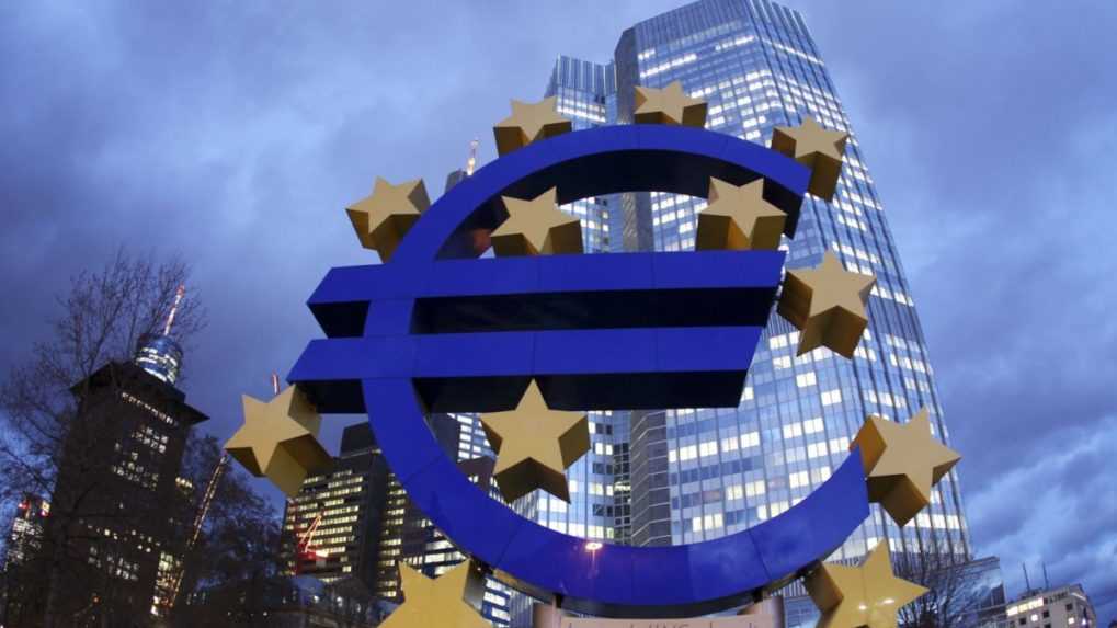 ECB zvýšila základný úrok na tri percentá