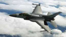americká stíhačka F-16