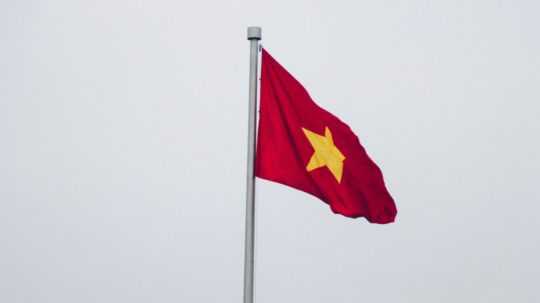 Vlajka Vietnamu.