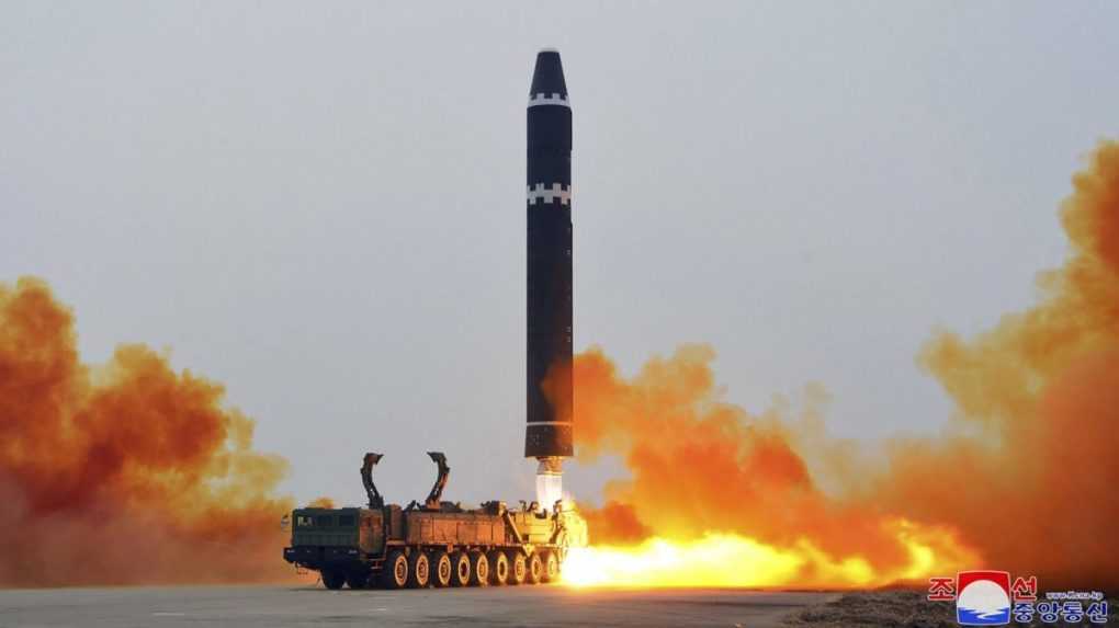 Odpálenie rakety bolo varovanie pre USA a Kóreu, tvrdí KĽDR