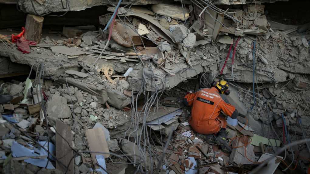 Počet obetí zemetrasenia v Turecku a Sýrii presiahol už 36 000