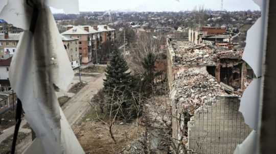 Na snímke pohľad na mesto Bachmut v Doneckej oblasti na východe Ukrajiny v stredu 15. marca 2023.