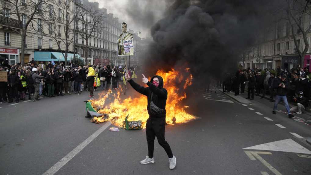 Štrajky vo Francúzsku budú pokračovať aj v apríli, oznámili odborové organizácie