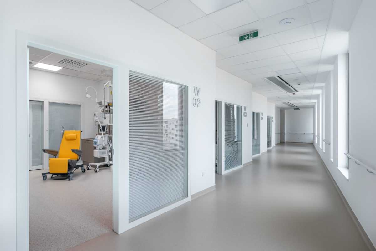 Oddelenie novorodeneckej jednotky intenzÃƒÂ­vnej starostlivosti v Nemocnici Bory.