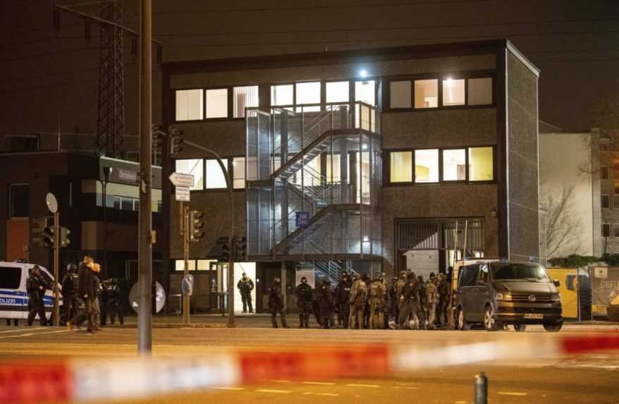 Útočník v Hamburgu zabil aj nenarodené dieťa. Bol bývalým členom Svedkov Jehovových