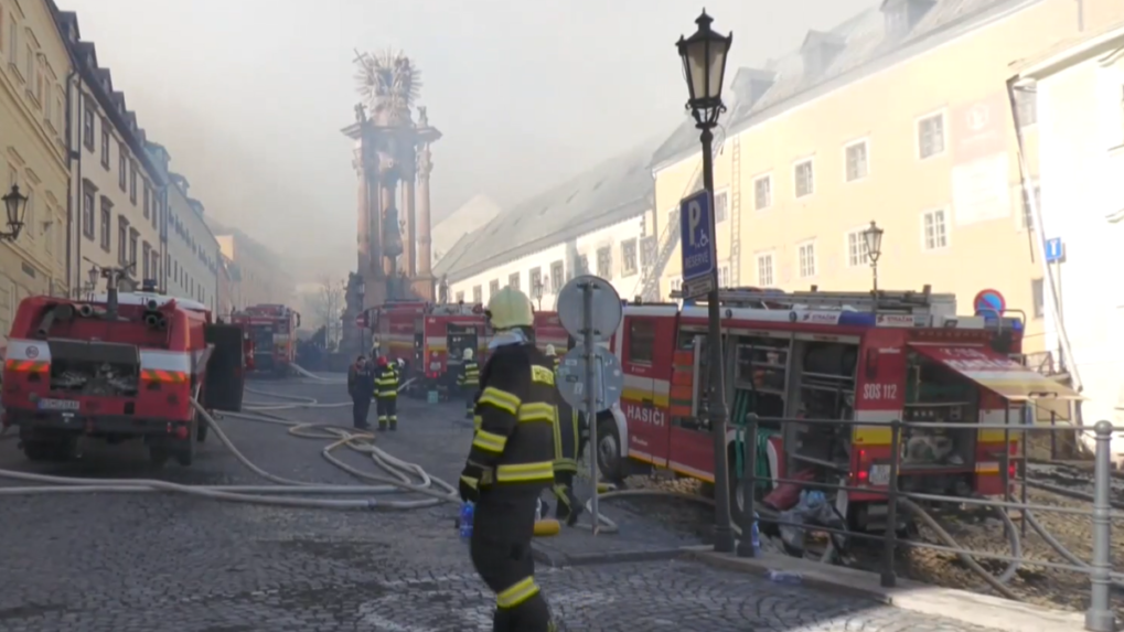Zhorené budovy v Banskej Štiavnici nemusia búrať, rozsiahly požiar neporušil statiku