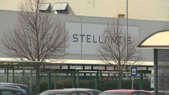 Na snímke je budova automobilky Stellantis.