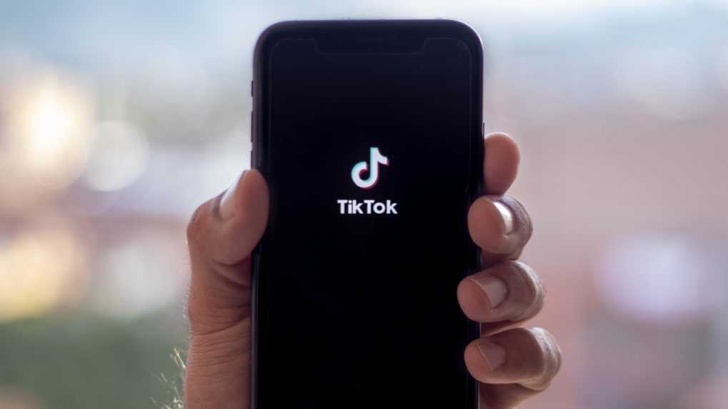 Česko označilo aplikáciu TikTok za bezpečnostnú hrozbu