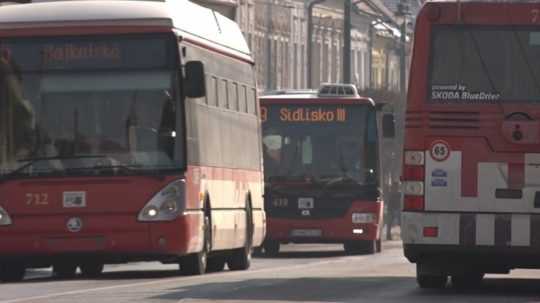 Na snímke autobusy MHD v Košiciach.