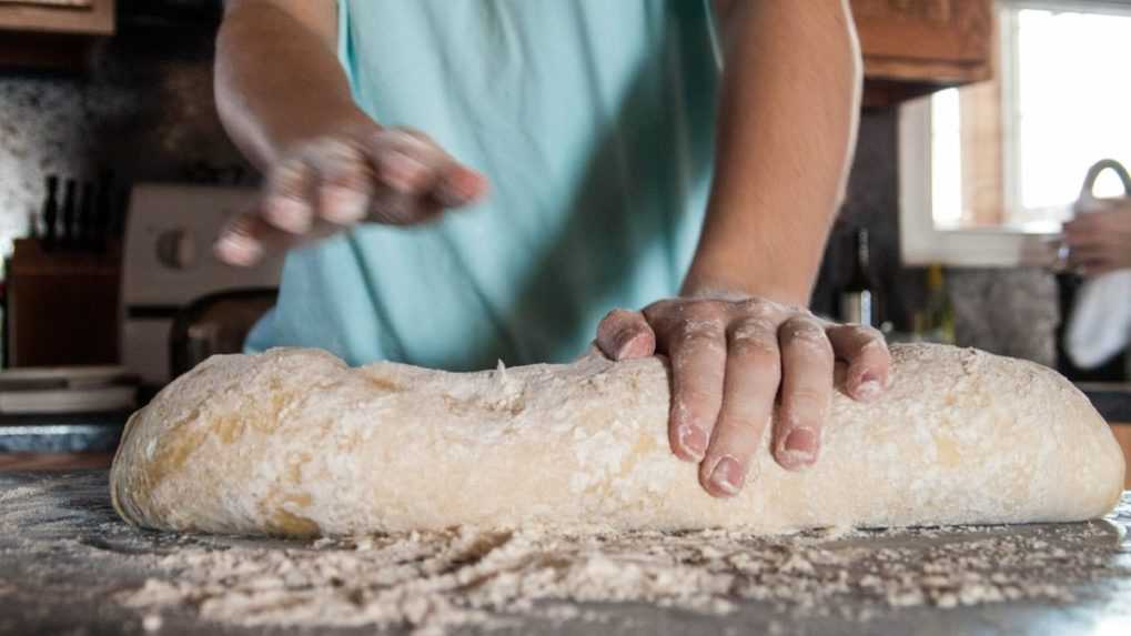 Zväz pekárov varuje ľudí, aby nekupovali výrobky od domácich výrobcov