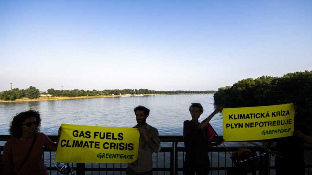 Greenpeace žiada envirorezort, aby zmenil svoje rozhodnutie v súvislosti s výstavbou LNG terminálu