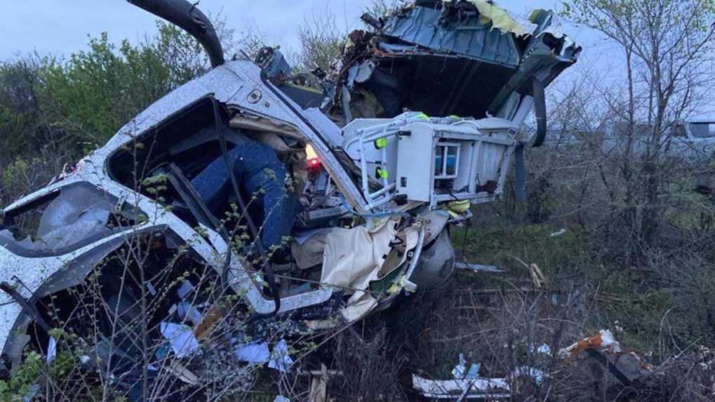 V Rusku sa zrútil záchranársky vrtuľník. Pilota sa nepodarilo zachrániť
