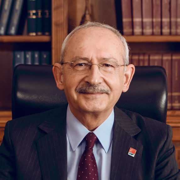Turecký opozičný kandidát na prezidenta porušil tabu - Správy RTVS