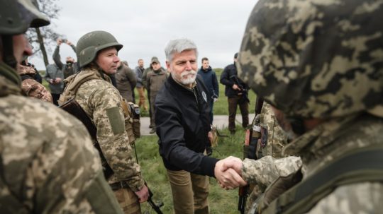 Český prezident Petr Pavel sa v Dnepropetrovskej oblasti stretol s ukrajinskými vojakmi.
