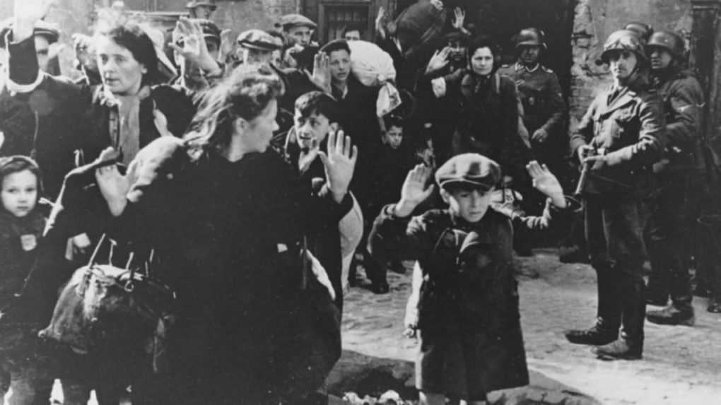 Ako sa mladí židovskí bojovníci s minimálnym výcvikom sa postavili proti nacistickým jednotkám