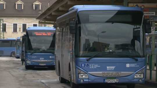 Na snímke autobusy v Žilinskom kraji.