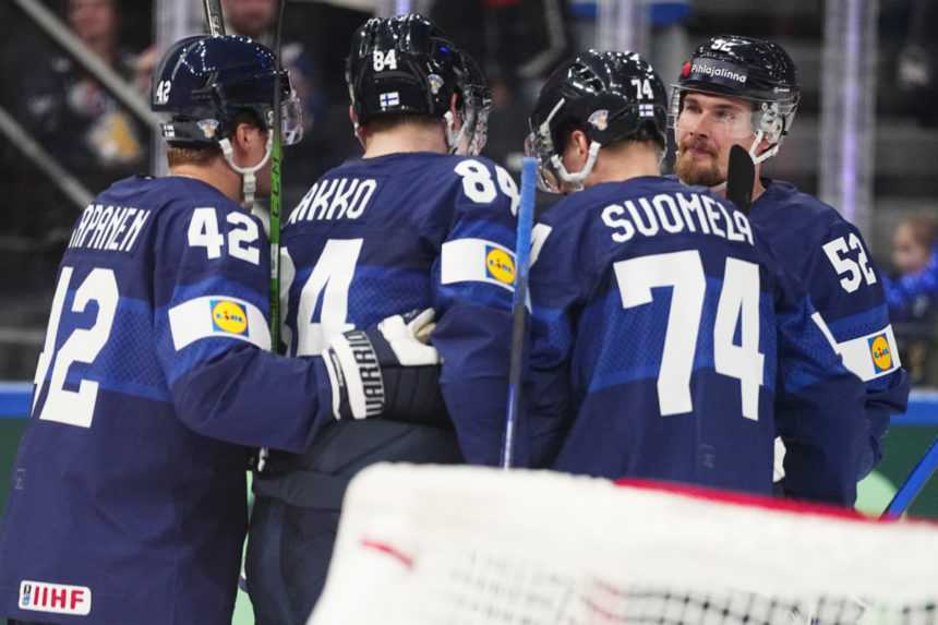 Fínsku zlatú obhajobu sa vo štvrťfinále pokúsi prekaziť Kanada