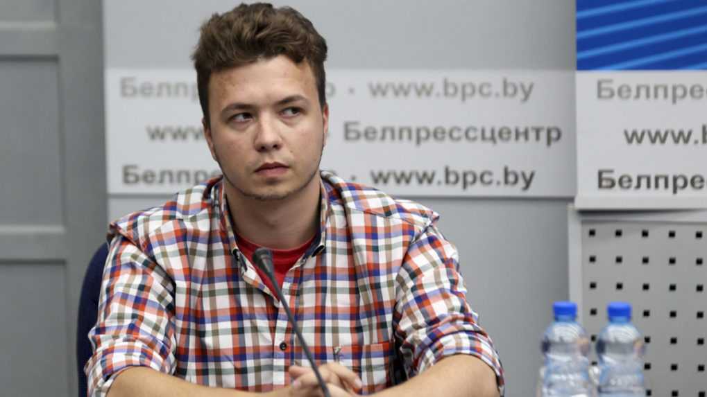 Bieloruský súd poslal opozičného novinára Prataseviča na osem rokov do väzenia
