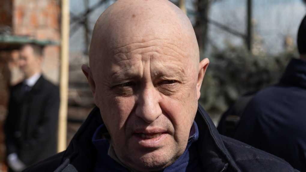 Šéf vagnerovcov žiada Moskvu o odovzdanie pozícií v Bachmute čečenským silám