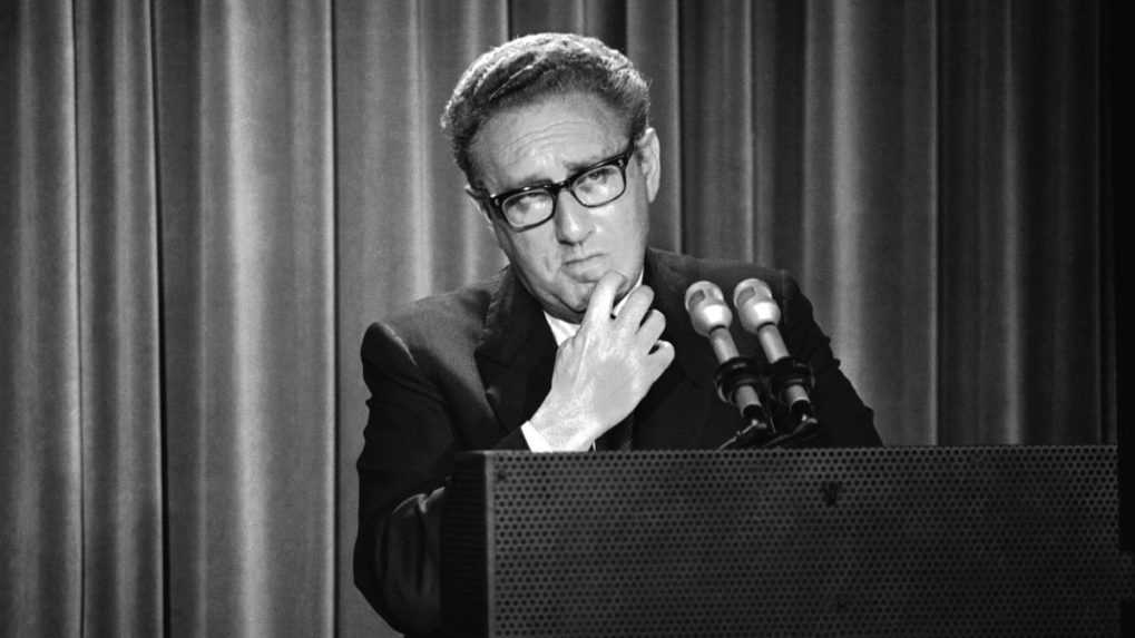 Na archívnej snímke z roku 1973 Henry Kissinger, poradca prezidenta Nixona pre zahraničné záležitosti.
