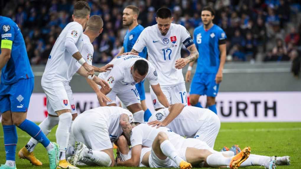 VIDEO: Chrbtom a z otočky. O výhre Slovenska nad Islandom rozhodol kuriózny gól Suslova