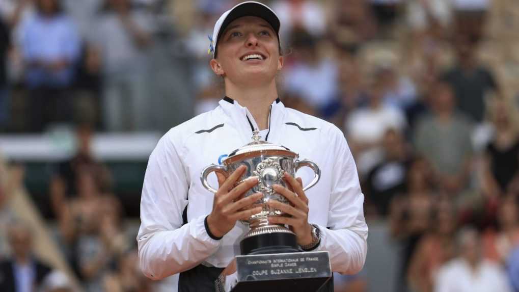 Swiateková tretíkrát v kariére triumfovala na Roland Garros